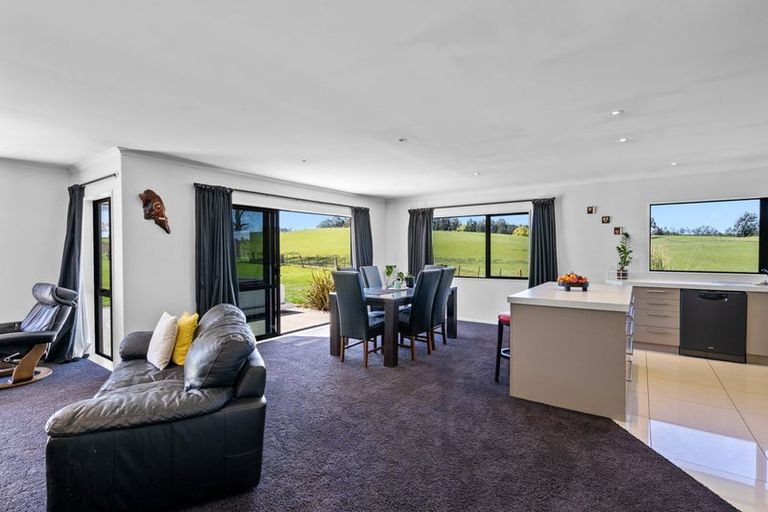 Photo of property in 1120 Knapdale Road, Chatton, Gore, 9773