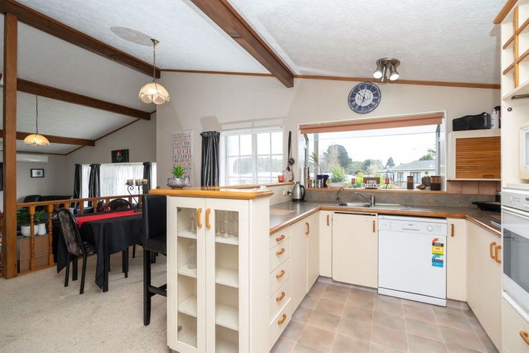 Photo of property in 4 Mcewan Place, Fitzroy, Hamilton, 3206