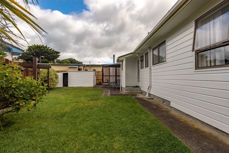 Photo of property in 14a Dale Road, Raumati South, Paraparaumu, 5032