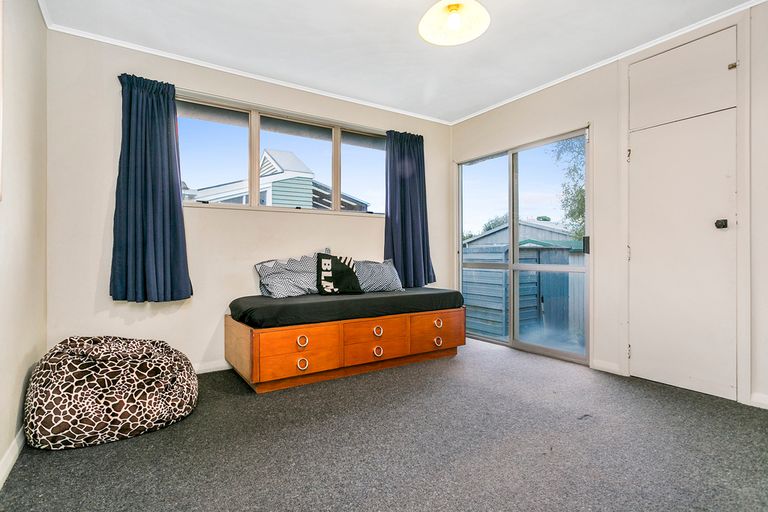 Photo of property in 100 Thornton Road, Cambridge, 3434