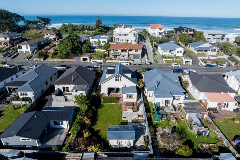 Photo of property in 180 Victoria Road, Saint Clair, Dunedin, 9012