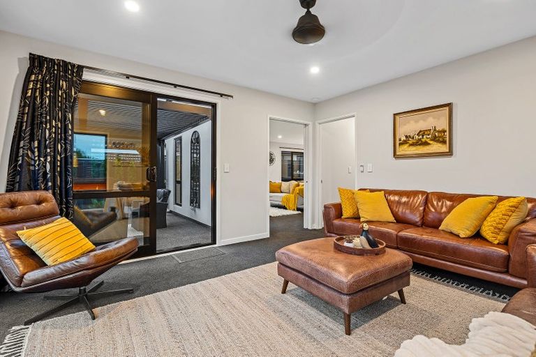 Photo of property in 37 Robert Duncan Road, Belfast, Christchurch, 8051