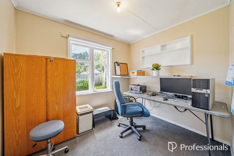 Photo of property in 12 Miles Crescent, Wainuiomata, Lower Hutt, 5014
