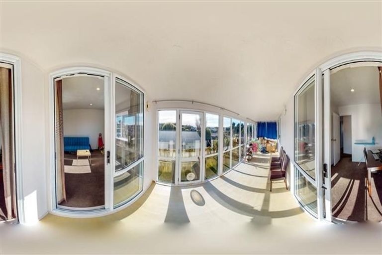 Photo of property in 103 Bell Street, Tawa, Wellington, 5028