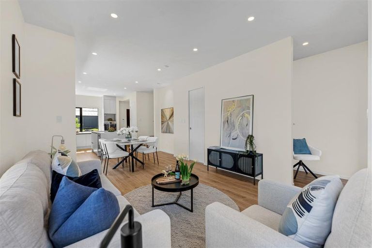 Photo of property in 20 Piringa Road, Pukekohe, 2120