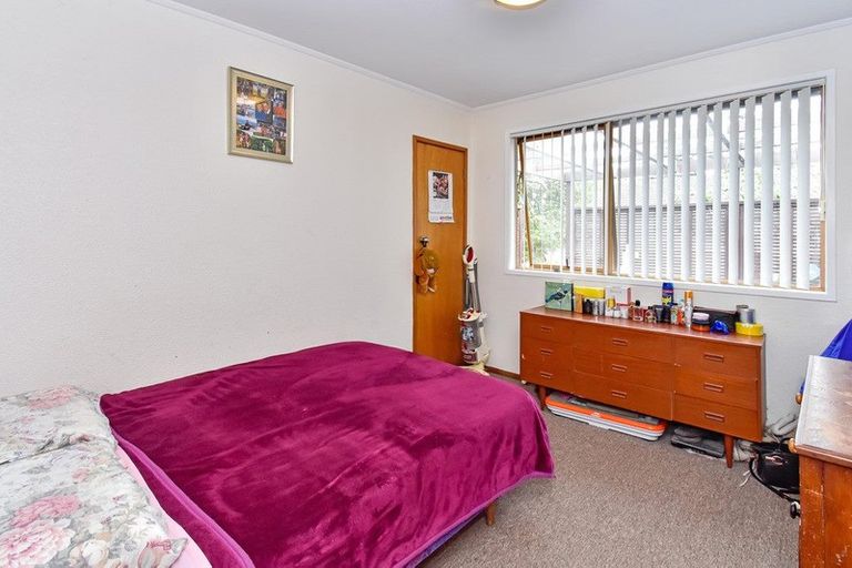 Photo of property in 4 Adel Place, Weymouth, Auckland, 2103