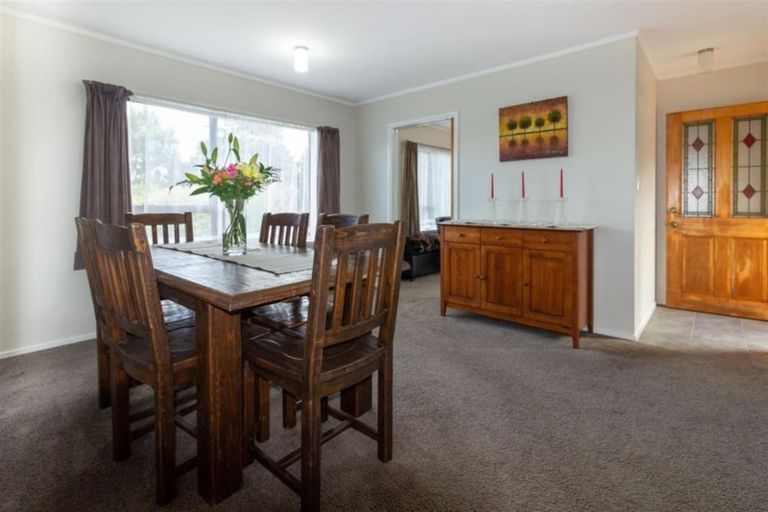 Photo of property in 2 Kemp Road, Kerikeri, 0230