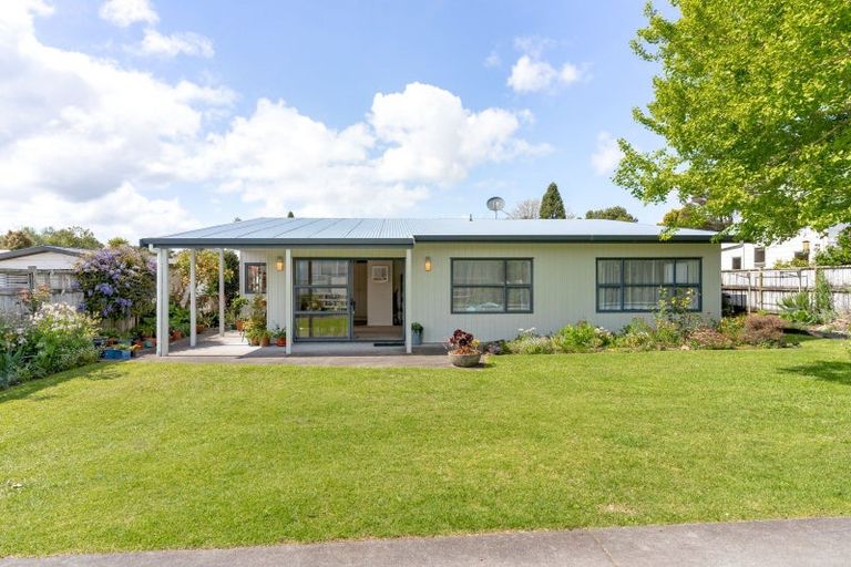 Photo of property in 108b Everitt Crescent, Whangamata, 3620