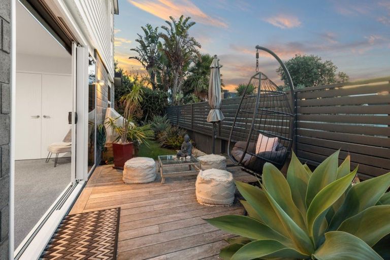 Photo of property in 22a Karewa Parade, Papamoa Beach, Papamoa, 3118