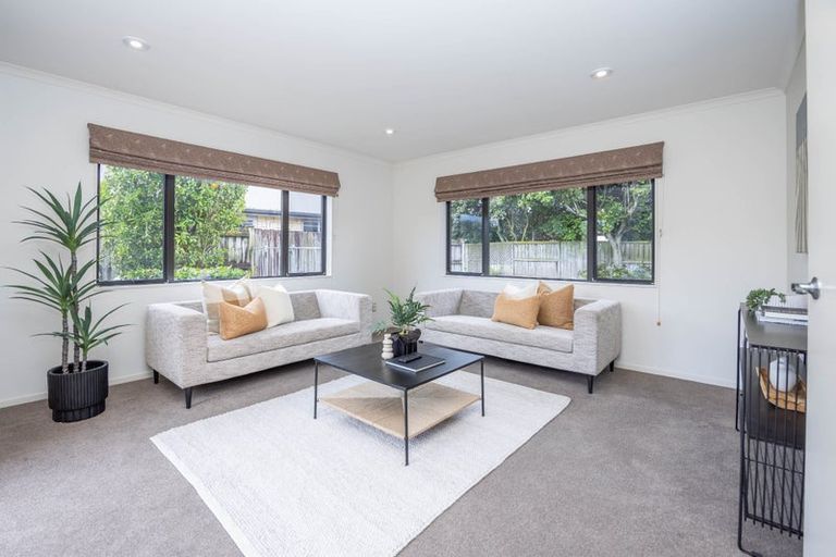 Photo of property in 17 Innswood Place, Rototuna North, Hamilton, 3210