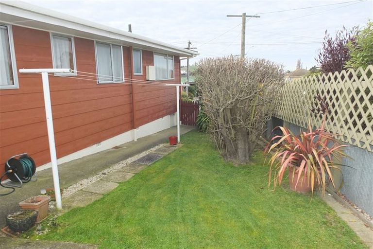 Photo of property in 8a Stuart Street, Holmes Hill, Oamaru, 9401