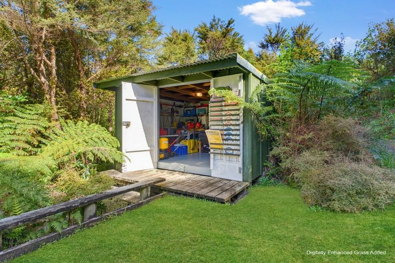 Photo of property in 595 Boat Harbour Road, Whenuakite, Whitianga, 3591