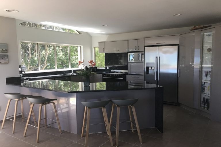 Photo of property in 49 Manly Street, Paraparaumu Beach, Paraparaumu, 5032