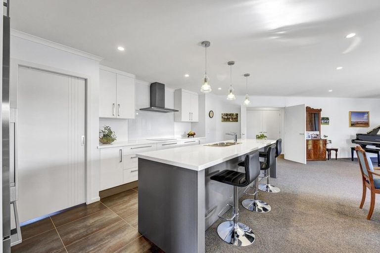 Photo of property in 107 Mapua Drive, Mapua, 7005