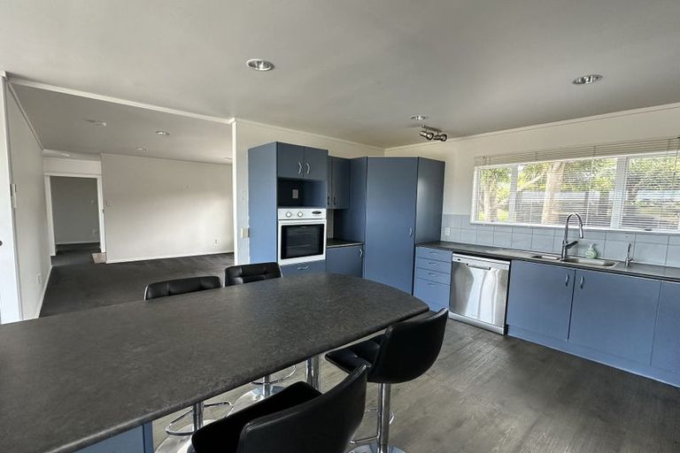 Photo of property in 4 Castaway Place, Gulf Harbour, Whangaparaoa, 0930