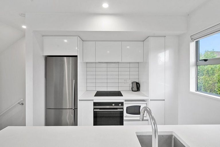 Photo of property in 146 Purchas Street, Edgeware, Christchurch, 8013