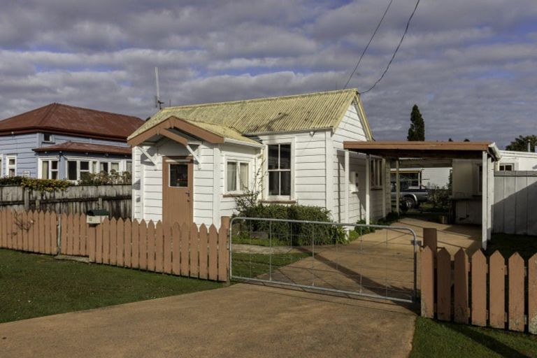 Photo of property in 12 Bradley Street, Paeroa, 3600