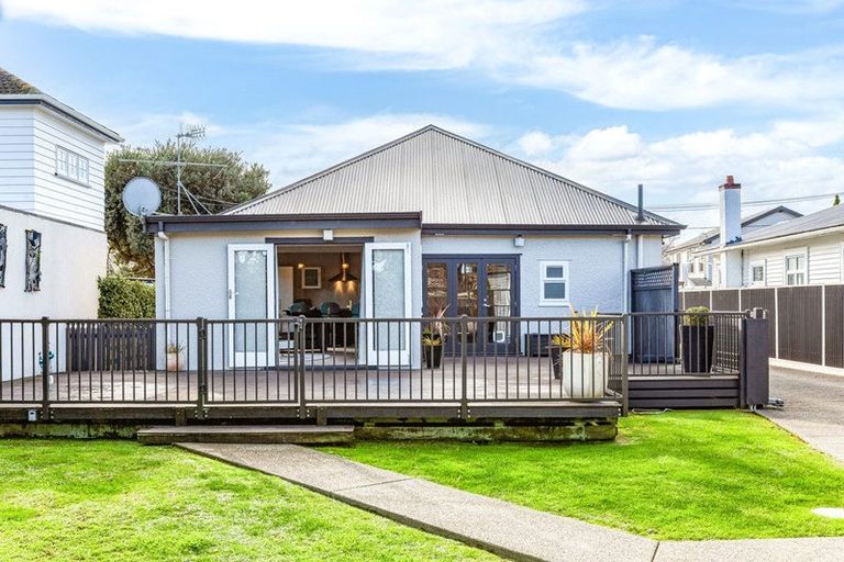 Photo of property in 11 Hathaway Avenue, Boulcott, Lower Hutt, 5010