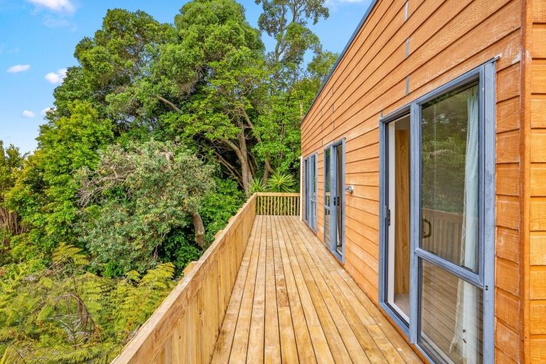 Photo of property in 5a Piripiri Crescent, Torbay, Auckland, 0630