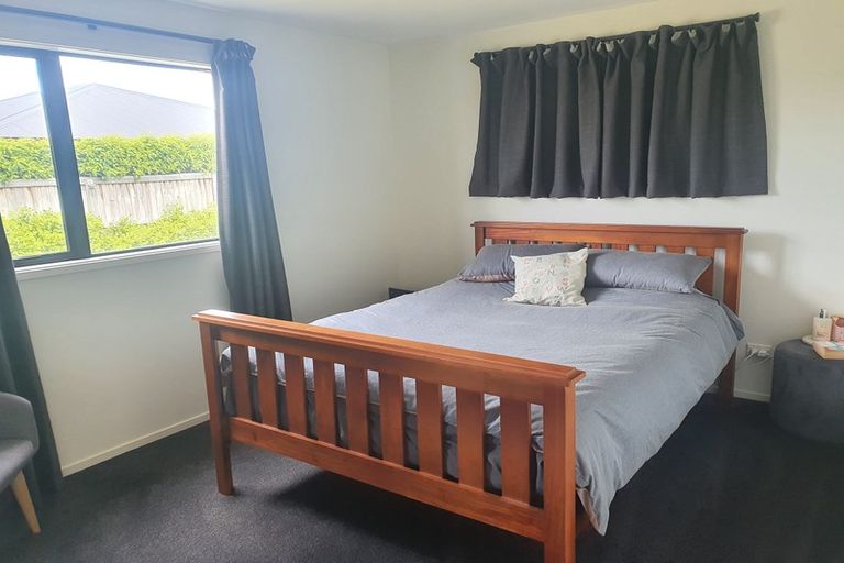 Photo of property in 11 Woodlaw Crescent, Prebbleton, 7604