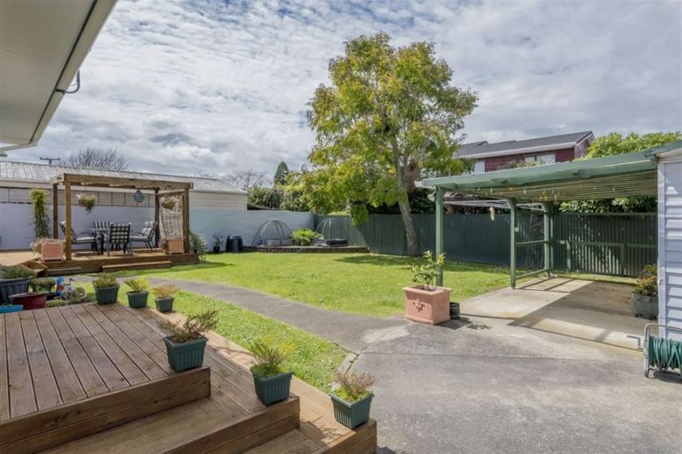 Photo of property in 56 Rimu Street, Levin, 5510