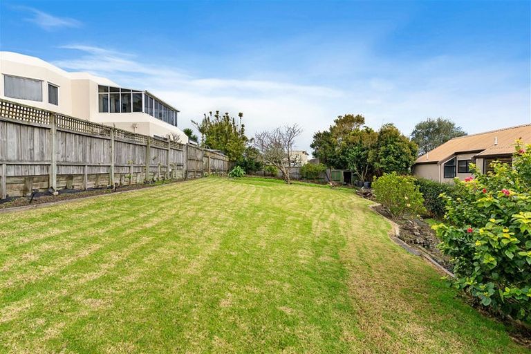 Photo of property in 43 Clovelly Road, Bucklands Beach, Auckland, 2012