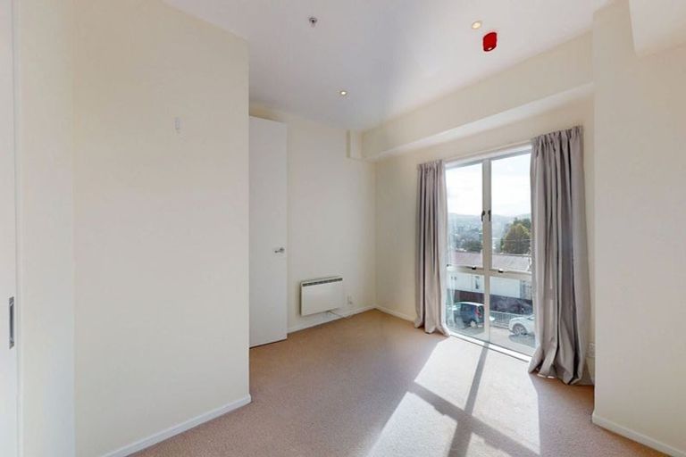 Photo of property in Coromandel Heights, 5/111 Coromandel Street, Newtown, Wellington, 6021