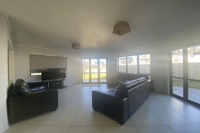 Photo of property in 133 Bream Bay Drive, Ruakaka, 0116