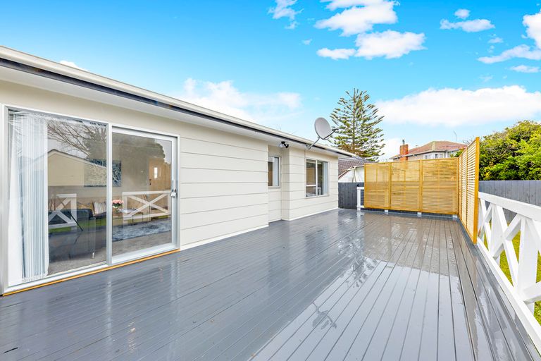 Photo of property in 2/187a Buckland Road, Mangere East, Auckland, 2024