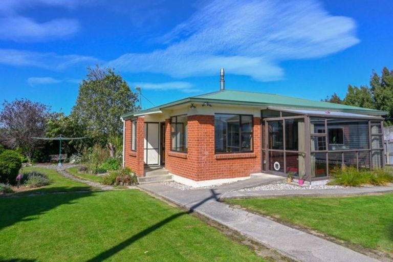 Photo of property in 939 Hillend Road, Hillend, Balclutha, 9272