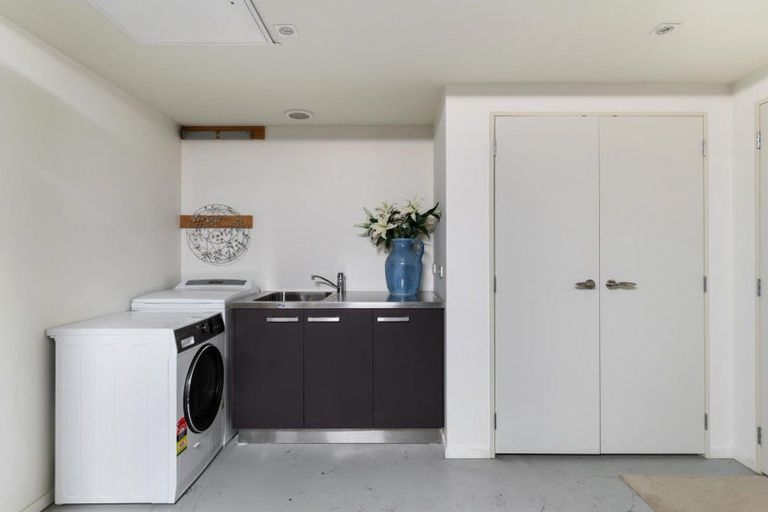 Photo of property in 16 Ellesmere Avenue, Jacks Point, Queenstown, 9371