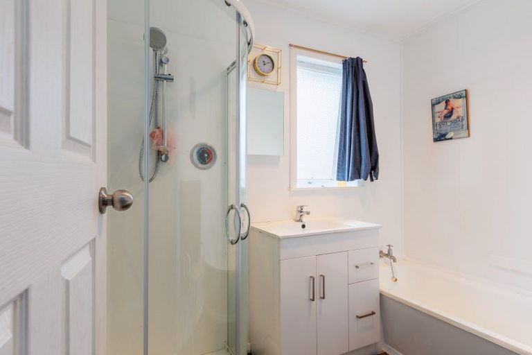 Photo of property in 27 Mangahao Road, Pahiatua, 4910