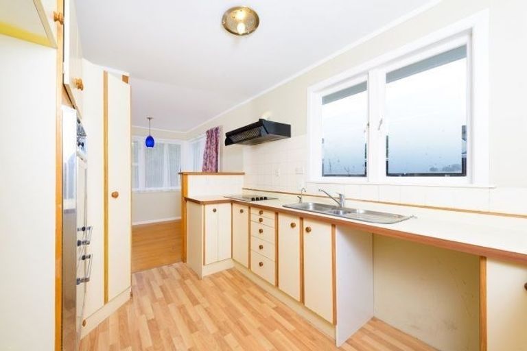 Photo of property in 39a Harrington Road, Henderson, Auckland, 0610