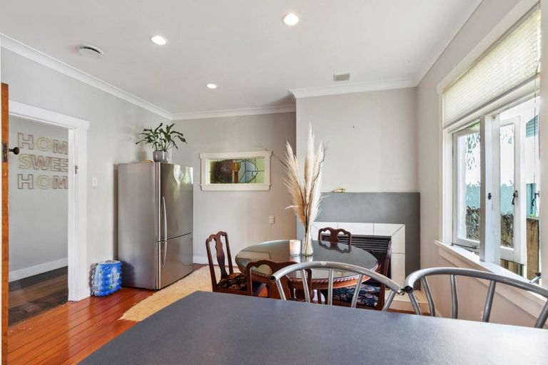 Photo of property in 140 Seddon Street, Pukekohe, 2120