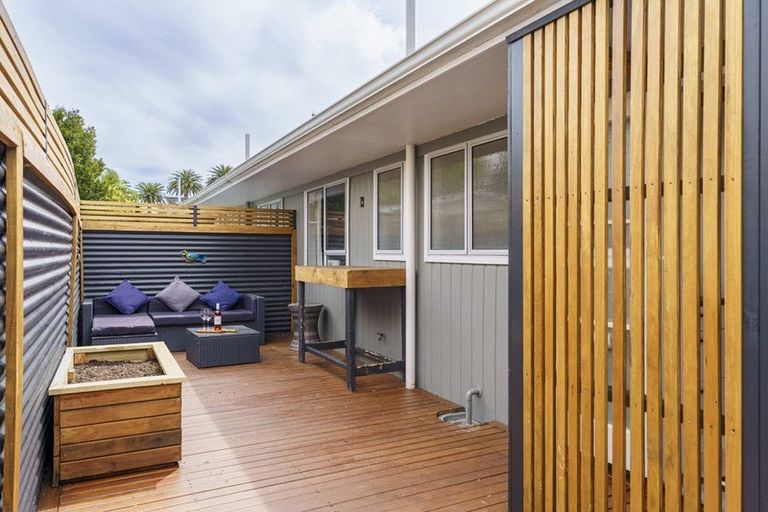 Photo of property in 2/33 Latham Street, Napier South, Napier, 4110