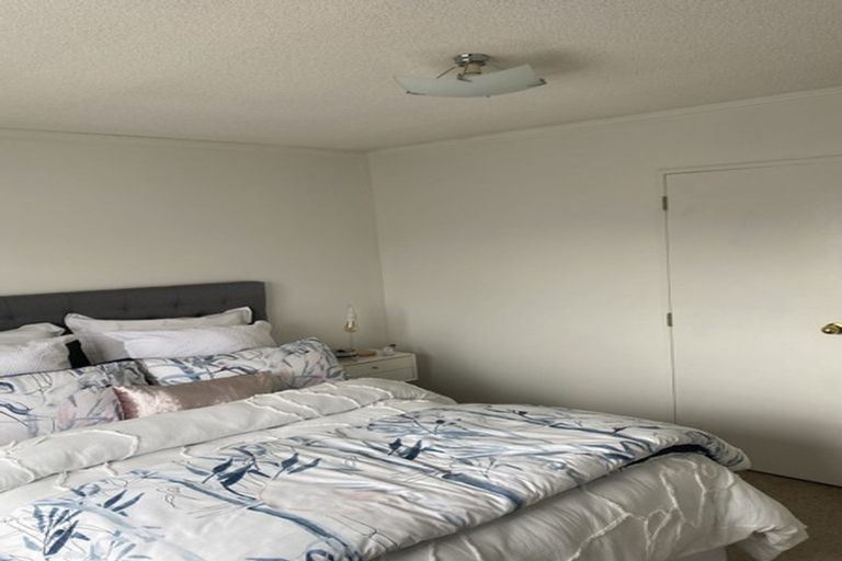 Photo of property in 2/10 Don Street, Papakura, 2110