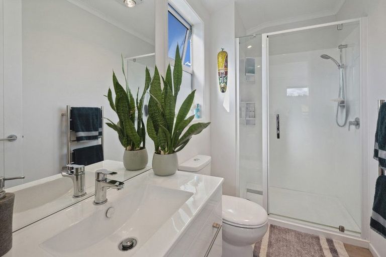 Photo of property in 6/500 Kinloch Road, Kinloch, Taupo, 3377