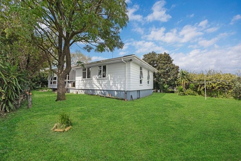 Photo of property in 5 Dulcie Place, Red Hill, Papakura, 2110