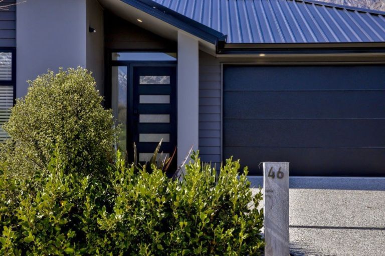 Photo of property in 46 Muster Road, Jacks Point, 9371