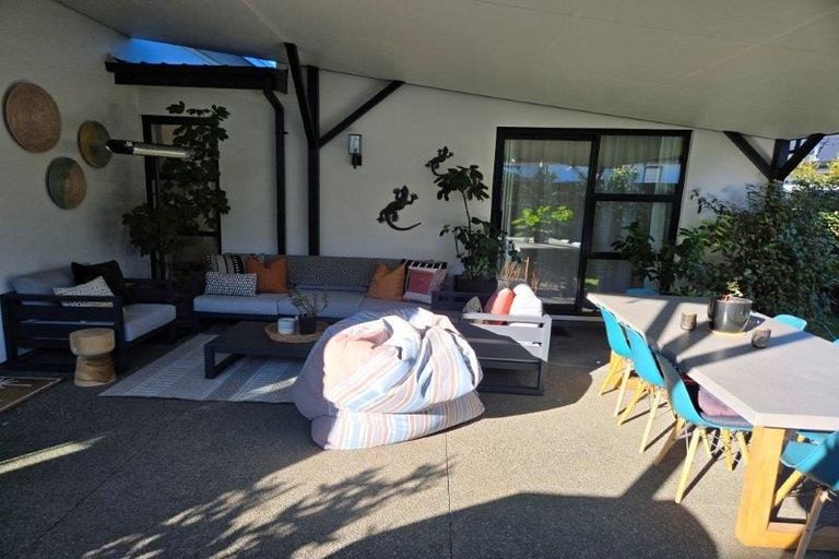 Photo of property in 3 Lewis Close, Rangiora, 7400