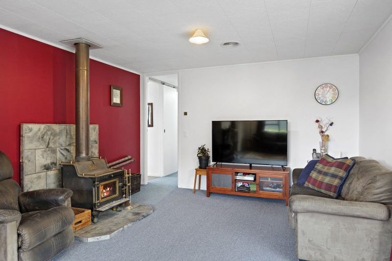 Photo of property in 20 Mclaughlins Road, Darfield, 7510