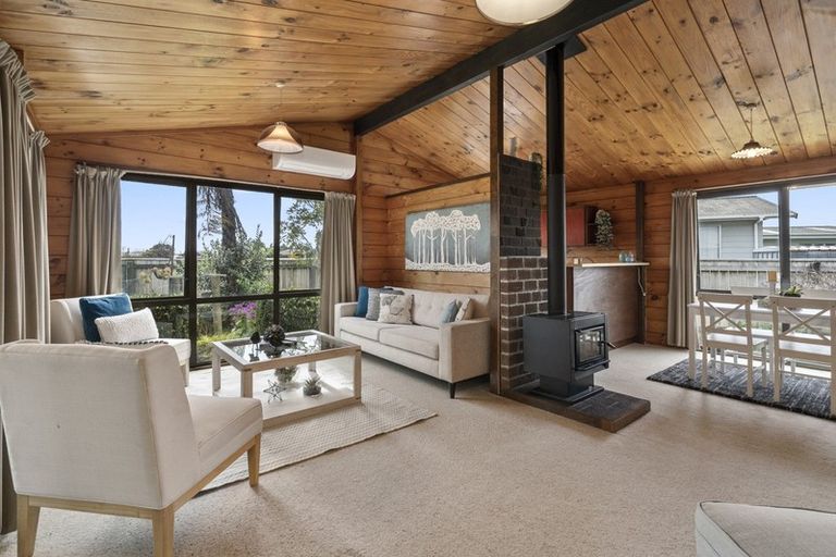 Photo of property in 27 Sole Avenue, Bell Block, New Plymouth, 4312