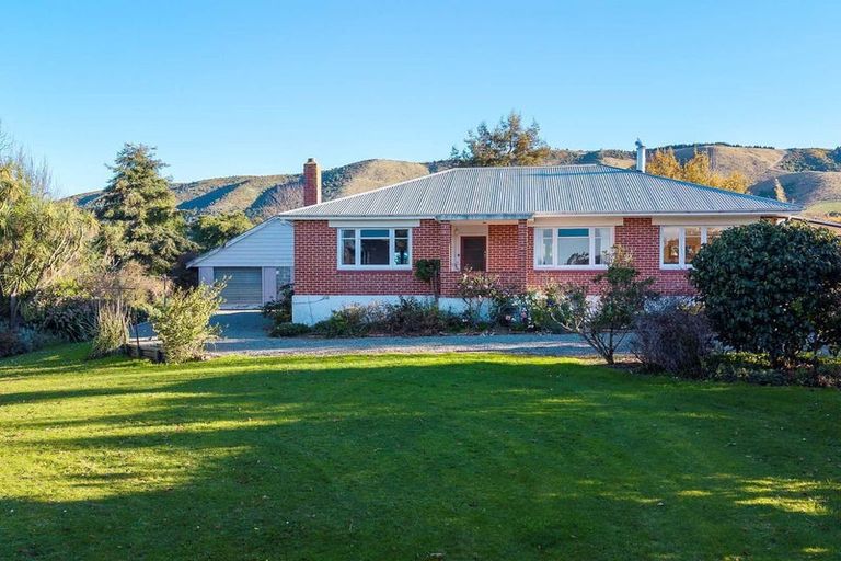 Photo of property in 109 Point Bush Road, Waimate, 7979