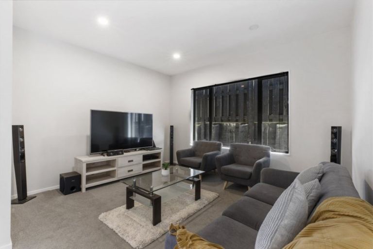 Photo of property in 6 Stile Place, Pukekohe, 2120