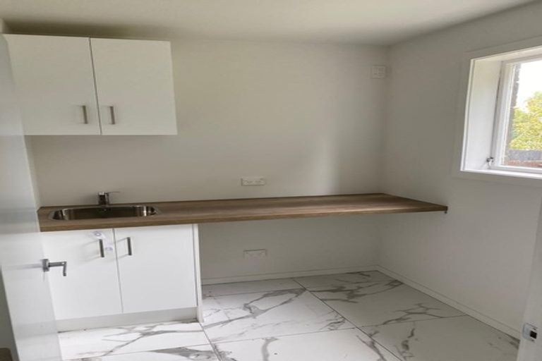 Photo of property in 2a Curzon Place, Parklands, Christchurch, 8083