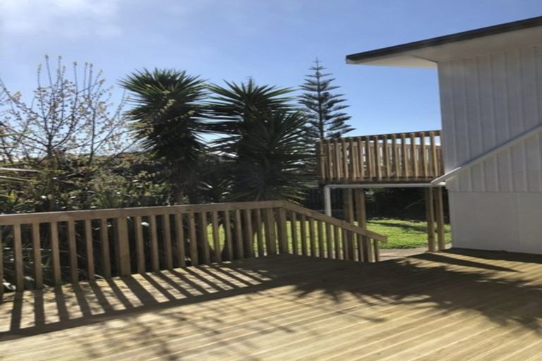 Photo of property in 30 Mack Place, Red Hill, Papakura, 2110