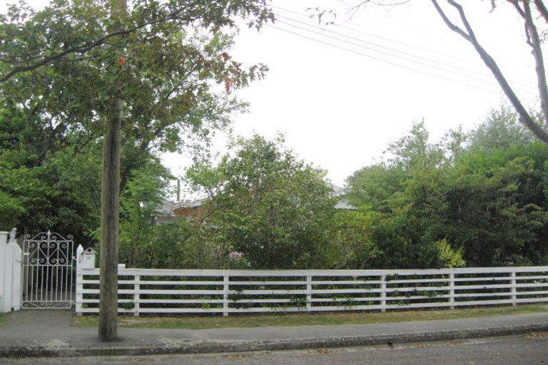 Photo of property in 67 Mays Road, St Albans, Christchurch, 8052