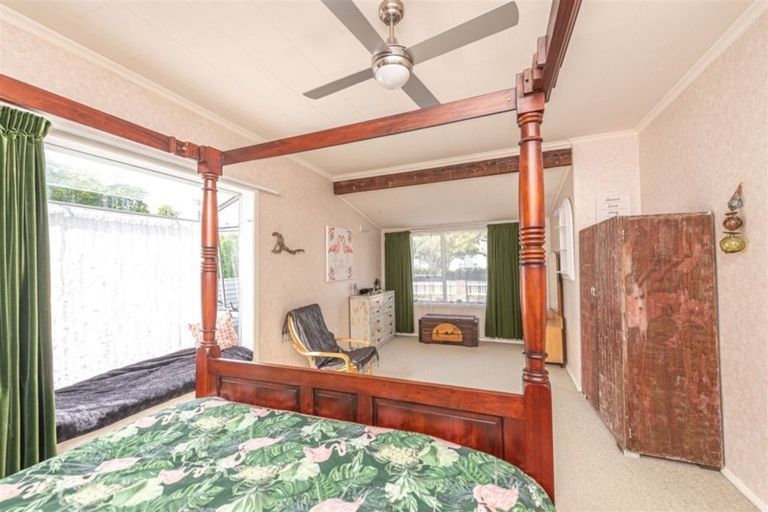 Photo of property in 11 Moore Avenue, Tawhero, Whanganui, 4501