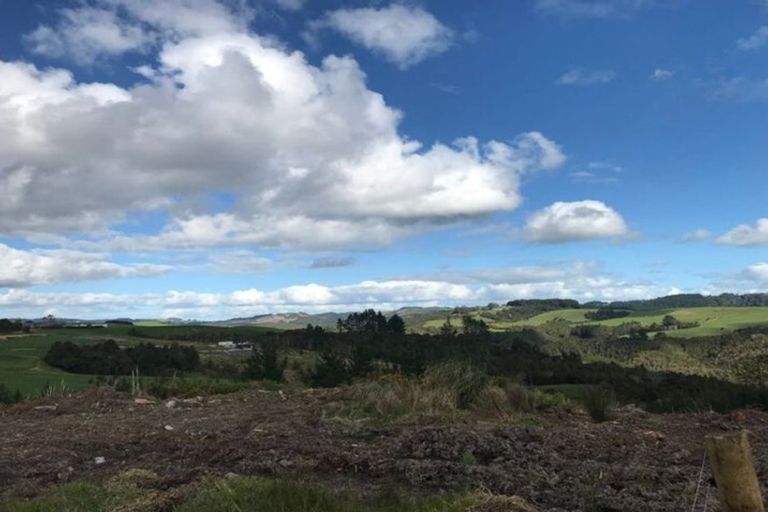 Photo of property in 672 Pakaru Road, Kawakawa, 0282