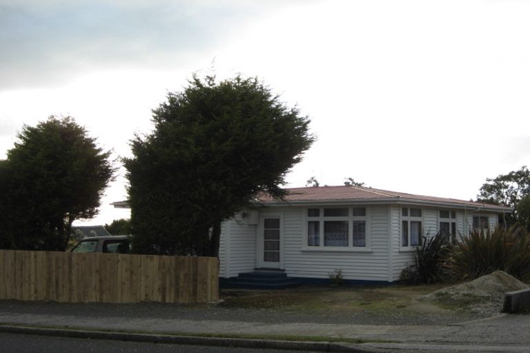 Photo of property in 29 Branksea Street, Kaitangata, 9210